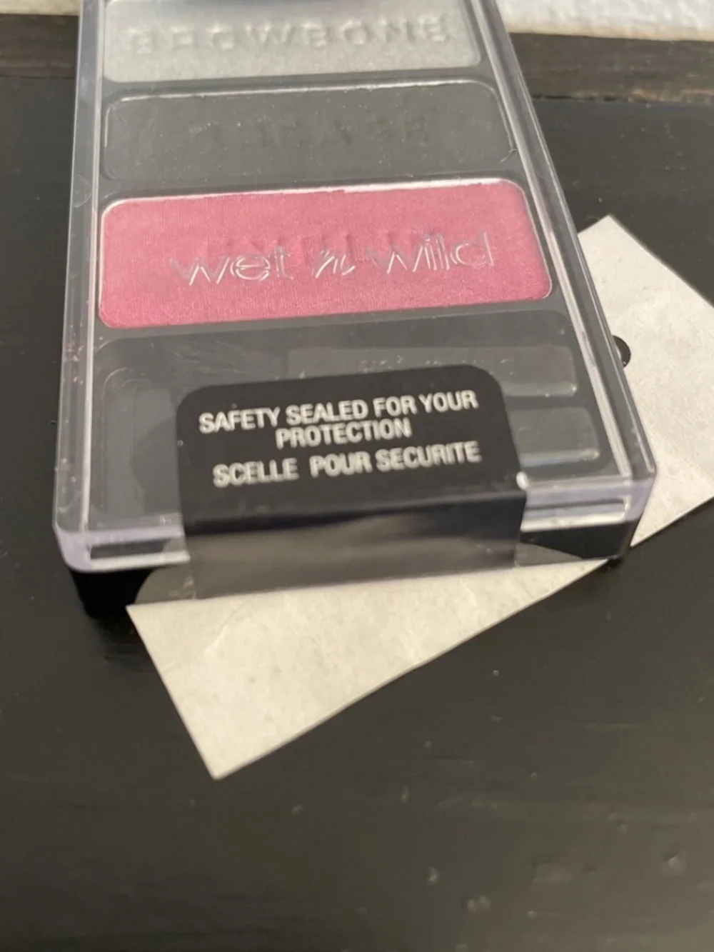 Wet N Wild Coloricon Collection Eyeshadow Trio #336 Spoiled Brat